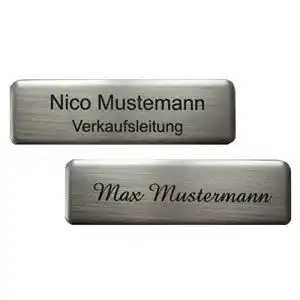 Namensschild aus Aluminium und Kunststoff mit Gravur