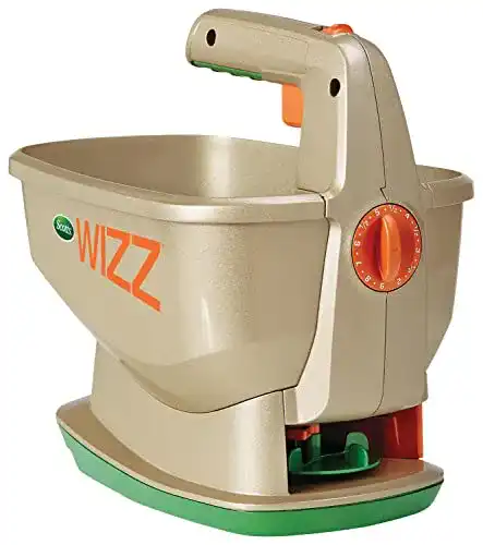 Handstreuer Scotts Wizz für Rasensamen, Dünger und Salz