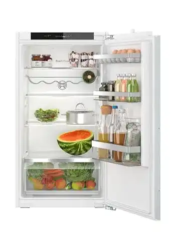 Einbaukühlschrank mit einer Höhe von 102 cm für optimale Raumnutzung