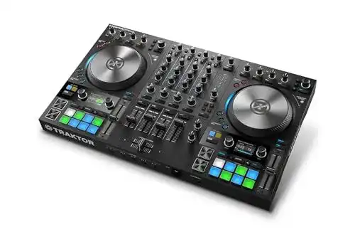 DJ-Controller Native Instruments Traktor Kontrol S4 Mk3 im Vergleich