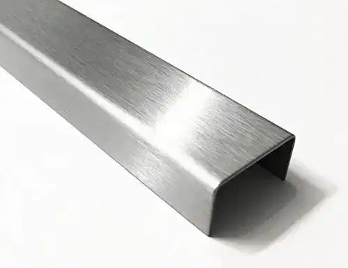 U-Profil aus Edelstahl K320 mit 30 mm Breite und 2000 mm Länge