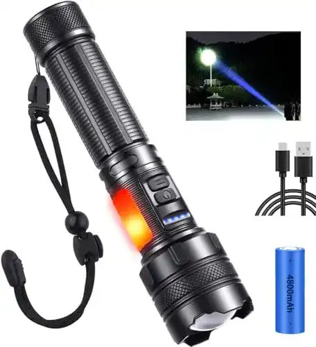 Taktische Taschenlampe mit 3000 Meter Reichweite und 30000 Lumen