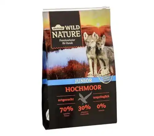 Welpenfutter Dehner Wild Nature für junge Hunde im Hochmoor