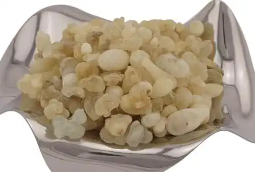 Weihrauch K W Premium Oman Al-Hojari Mix Grad 1-3 – kleine Stücke