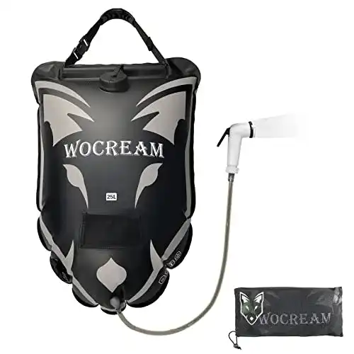 Campingdusche Wolf-Head von Wocream für Outdoor-Aktivitäten