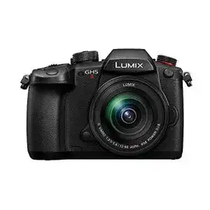 Panasonic Lumix DC-GH5M2ME Systemkamera mit 12-60mm Objektiv