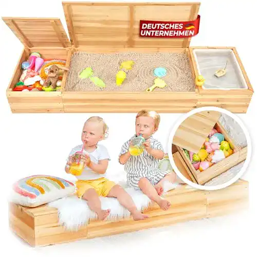 Sandkasten aus lackiertem Holz mit Wasserwanne und Staufach