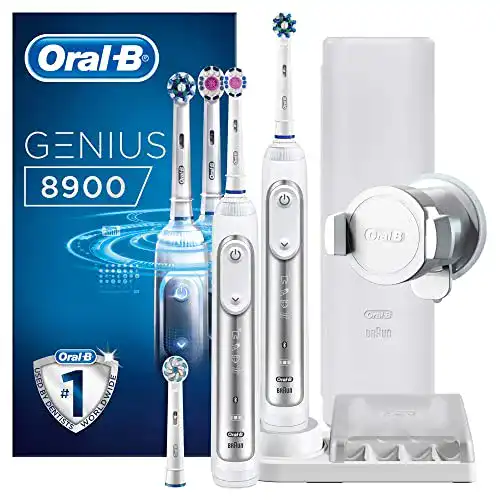 Elektrische Zahnbürste Oral-B Genius 8900 im Vergleich