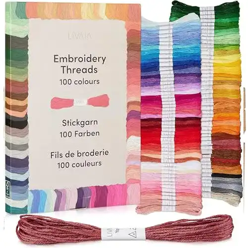 Stickgarn Livaia Set mit 100 Farben à 5 Meter für kreative Projekte