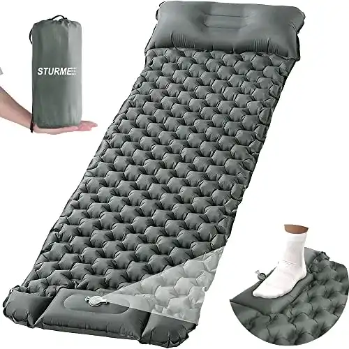Camping-Isomatte STURME Selbstaufblasend mit Fußpumpe und Kissen
