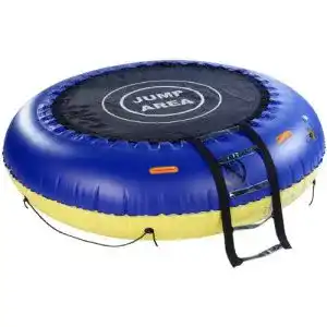 Wassertrampolin