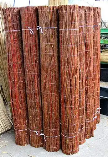 Weidenmatte Lorek als natürlicher Sichtschutz für Garten und Balkon