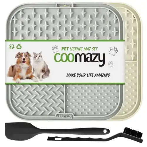 Leckmatte für Hunde Coomazy im 2er Set mit Spatel und Bürste