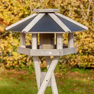 Vogelhaus mit Ständer Voss.garden Norje in Weiß
