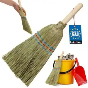 Mini Reisigbesen Kotarbau mit Holzstiel für kleine Flächen