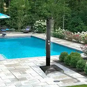 Edelstahl-Gartendusche Amrum mit Einhebelmischer und WPC-Bodenplatte