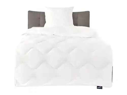 Bettdecke 135 x 200 Traumnacht Cozy Mono – Ganzjahresdecke