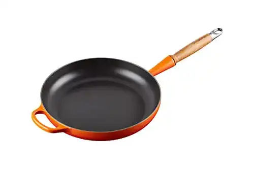 Le Creuset Signature gusseiserne Bratpfanne mit Holzgriff
