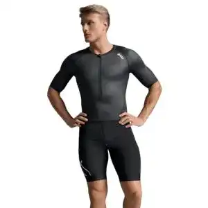 Trisuit für Herren mit Ärmeln von 2Xu