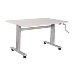 Manueller höhenverstellbarer Schreibtisch von Dila GmbH