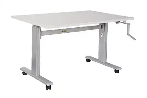 Manueller höhenverstellbarer Schreibtisch von Dila GmbH