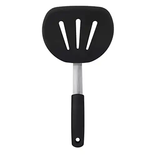 Pfannenwender aus Kunststoff von OXO Good Grips flexibler Pfannkuchenheber
