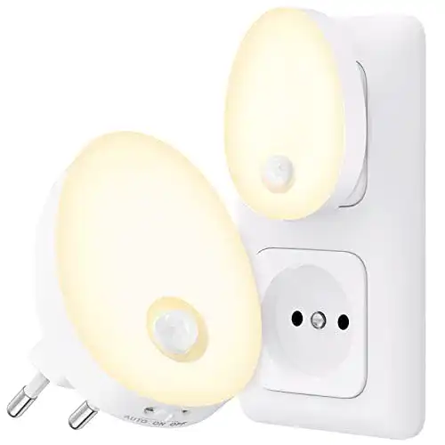 Nachtlicht mit Bewegungsmelder von AUVON – 2er Set LED Steckdosenlicht