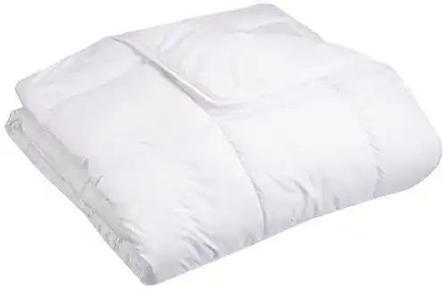 Steppdecke von Amazon Basics aus Mikrofaser 135 x 200 cm