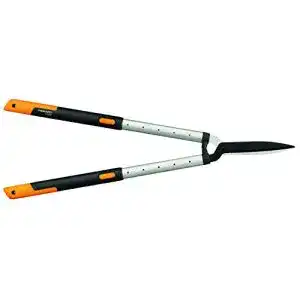 Fiskars SmartFit Teleskop-Heckenschere Hochwertige Stahl-Klingen, 68-93 cm