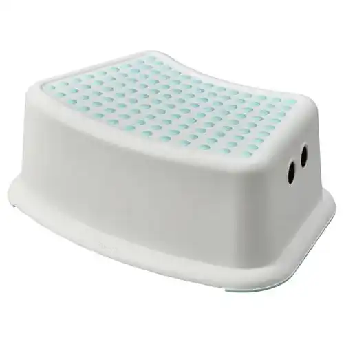 Tritthocker für Kinder von Ikea FÖRSIKTIG in Weiß und Grün