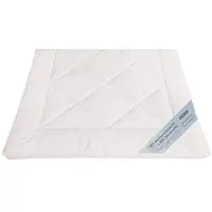 Winterbettdecke von franknatur mit Merinowolle und kbT