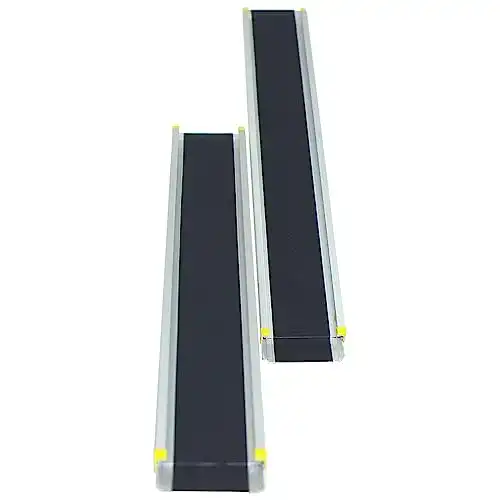 Rollstuhlrampe Costway mit Teleskopfunktion bis 270 kg Traglast