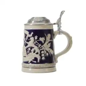 Haucoze Bierkrug mit Deckel und Gravur Steinkrug aus Keramik