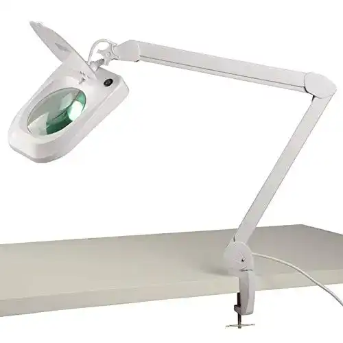 Lupenleuchte ELV LED mit 2,25-facher Vergrößerung und 730 Lumen