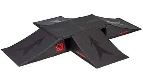 Nijdam Skater-Rampe Set mit 4 Rampen und 2-Wege-Kreuzung, Schwarz