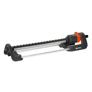 Gardena Viereckregner Aqua L: Effizienter Rasensprenger für Flächen von 120-280 m²