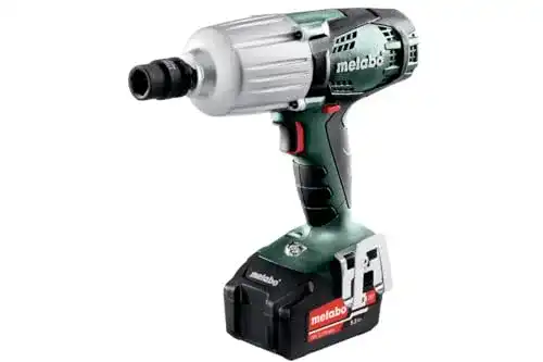 Metabo Akku-Schlagschrauber SSW 18 LTX 600 18V mit 2x Li-Ion Akkus