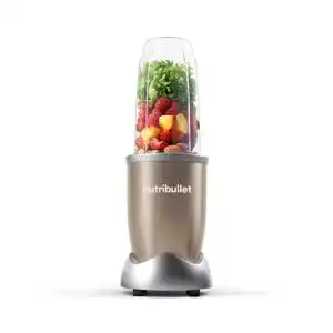 Nutribullet Pro Mixer mit 900 Watt Leistung und 700 ml Becher