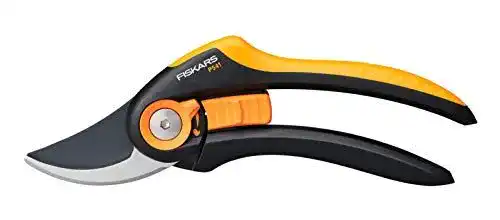 Fiskars Bypass-Gartenschere SmartFit Plus