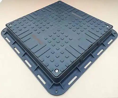 Schachtabdeckung 700mm x 700mm für Kontrollschächte und KG Rohre