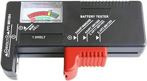 Batterietester Werkzeyt mit analoger Anzeige für verschiedene Batterietypen