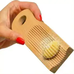 Gnocchi-Brett für die Herstellung handgefertigter Gnocchi