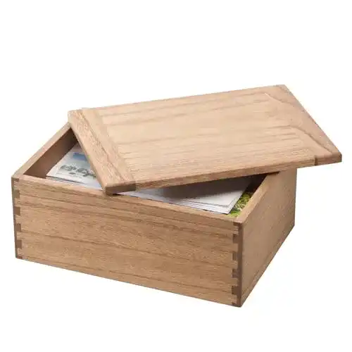 Holzkiste mit Deckel aus Kirigen Holz für Aufbewahrung und Dekoration