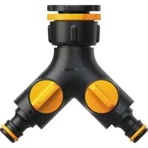 Fiskars 2-Wege-Verteiler mit On/Off-Ventil für verschiedene Gewindegrößen