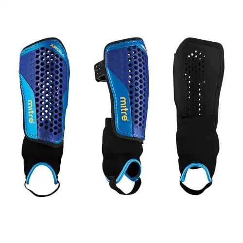 Schienbeinschoner Mitre Aircell Carbon für Sportler