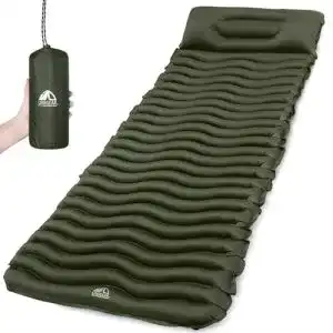 Camping-Isomatte Unigear mit kleinem Packmaß und guter Körperunterstützung