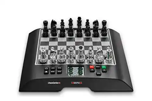 Schachcomputer Millennium ChessGenius mit fortschrittlicher Software