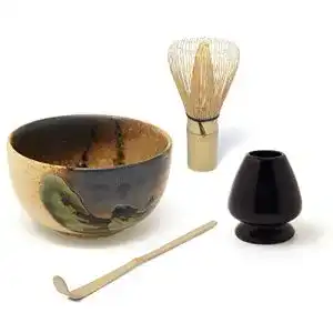 Matcha Set mit Besen, Schale und Zubehör für die Zubereitung von Matcha