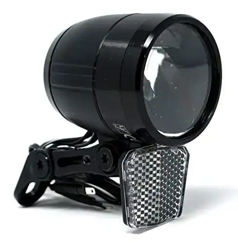 Fahrradlampe mit Nabendynamo und 100 Lux LED Scheinwerfer