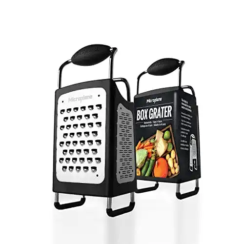 Microplane 4-seitige Reibe aus Edelstahl mit ergonomischem Griff